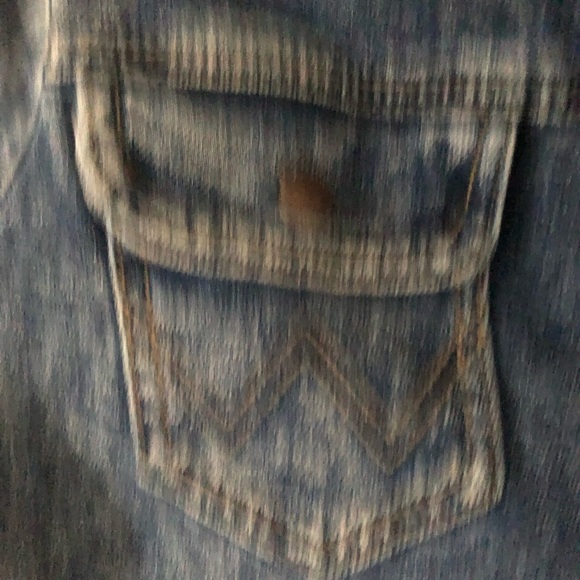 WRANGLER Acid-wash Denim Jacket - Picture 5 of 12